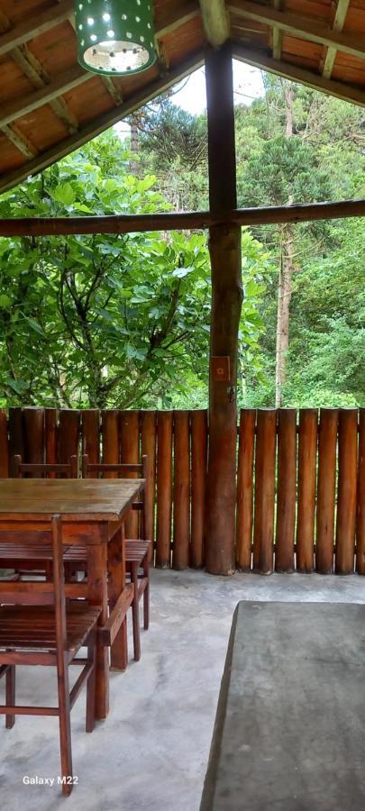 Chale 01 Maritacas Chalet *