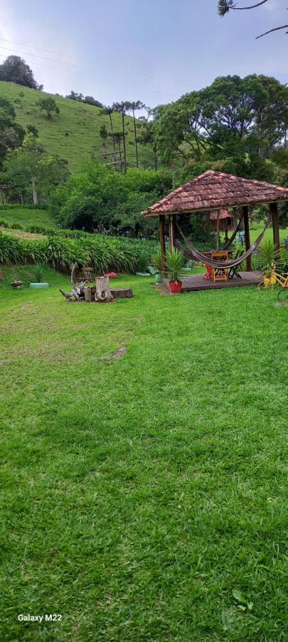 Chale 01 Maritacas Chalet Cunha
